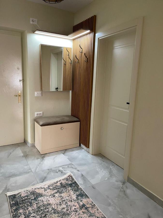 Downtown Deluxe Apartment Shkodra Kültér fotó
