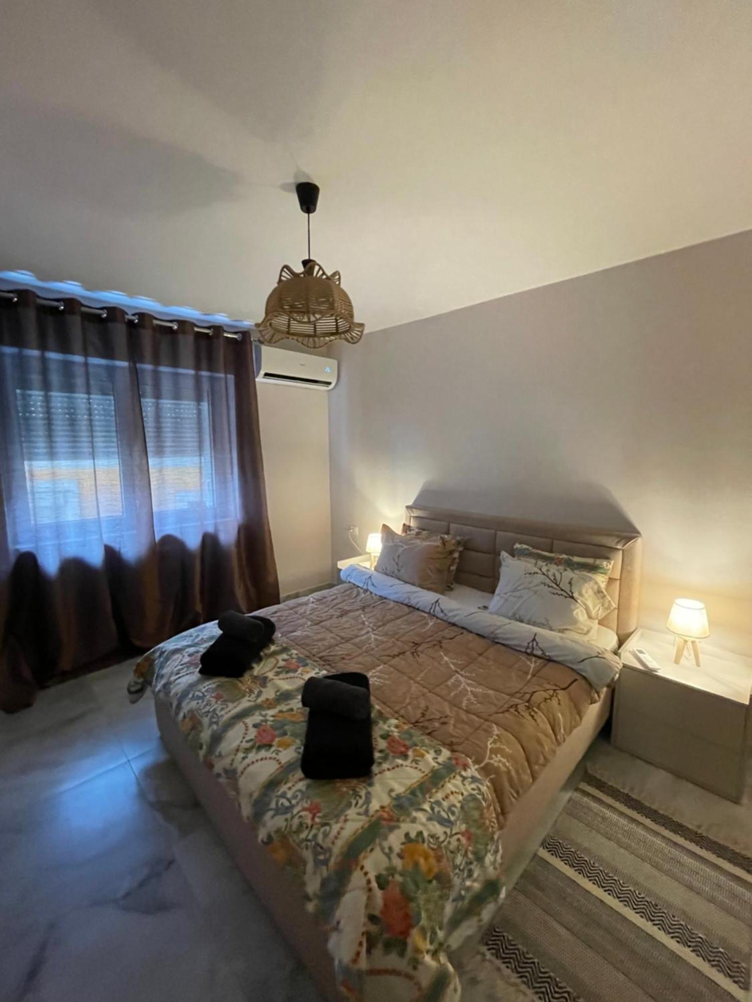 Downtown Deluxe Apartment Shkodra Kültér fotó